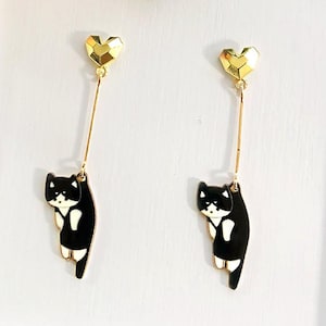 Black Cat earrings | kitty earrings | cat dangle earrings | cute girl earrings | cat lady earrings | cat lovers gift | hanging cat earrings