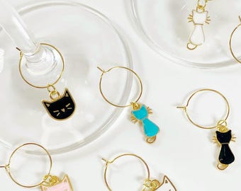 Cat Wine Charms Set – Minimalist Scandinavian Cat Glass Markers, Enamel Drink Tags, A-Z Monogram, Cat Lady Gift Idea