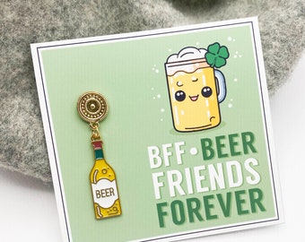 Badge émaillé BFF Beer Friends Forever avec carte, cadeau idéal pour les amis et les amoureux, cadeau pour les amateurs de bière artisanale, carte de jeu de mots kawaii, compagnon à boire