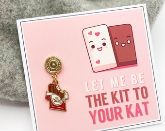 Laissez-moi être le kit de votre épingle en émail kat - Mini carte incluse, cadeau parfait pour une amie ou un couple, amateur de chocolat, épingle en émail à breloques kat