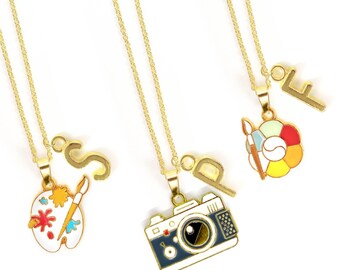 Artist and Photographer Charm Necklace – Camera and Color Palette Jewelry for Creatives, Content Creators, Art Students and Makers-NCA-017