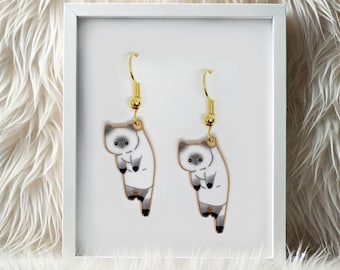 White Cat Dangle Earrings with 18k Gold Plated Hook, Kawaii Cat Jewelry for Pet Lovers, Cute Animal-Themed Gift for Teens-ERA-A001-3