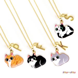 Collar de gato personalizado con inicial personalizada: adorable dije de gato kawaii para amantes de los gatos con opciones de cadena - NCA-002