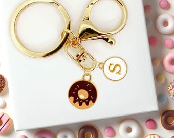 Donut Keychain Charm – Chocolate Glazed Enamel Accessory with Sprinkles, Cute Kawaii Gift for Dessert and Pastry Lovers-K-A030-7