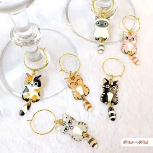 Juego de dijes para copas de vino con forma de gato - Regalo para amantes de los gatos - Blanco, rosa, calicó, atigrado gris y marrón - Perfecto para dueños de gatos - Dijes con letras de la A a la Z - WNA-003
