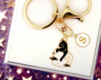 Black Cat in Coffee Mug Enamel Keychain – Cute Gothic Cat Lover Accessory, Witchy Aesthetic Bag Charm Gift-K-A048-2