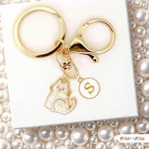 Elegant White Cat Keychain with Gold Whiskers Cute Sitting Kitty Charm Keyring for Cat Lovers Aesthetic Bag Accessory Gift-K-A053-2