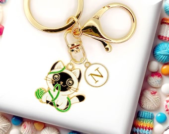 Black and White Cat Keychain Playful Yarn Enamel Charm Personalized Initial Clip Cute Kitty Lover Gift for Pet Moms-K-A069-1