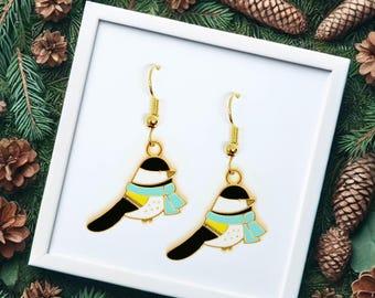 Winter Black and White Bird Dangle Earrings, Cute Seasonal Jewelry Gift for Bird Lovers, Whimsical Nature-Inspired Accessory - ERA-A040-5