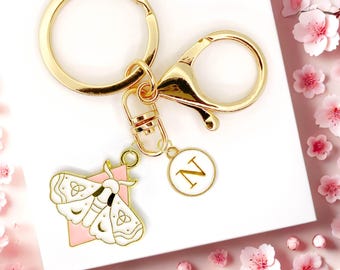 Boho White Moth Keychain with Pink Geometric Background and Personalized Initial – Enamel Insect Charm for Bag or Keyring Gift-K-A083-3