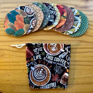 Makeup remover pads + pouch