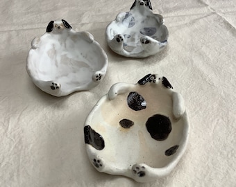 Ceramic dog, Unque dog ceramics, Ceramic trinket dish, Spotty dog, Handmade ceramic dog