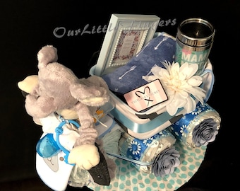 Elephant Boy Diaper Cake: Newborn Gift Set for Mom