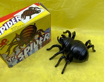 Vintage Black Spider Wind Up Tin Plastic Toy // Made In Hong Kong // Collectors Retro Cute // Wind Up Toy // Halloween Toy // Mechanical