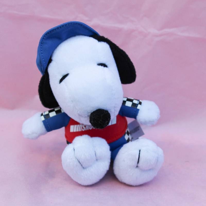 small snoopy stuffed animal