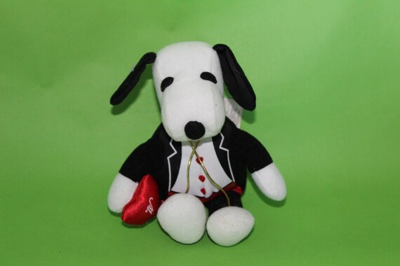 snoopy valentine's day plush