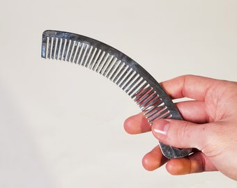 Round Stainless Steel Comb