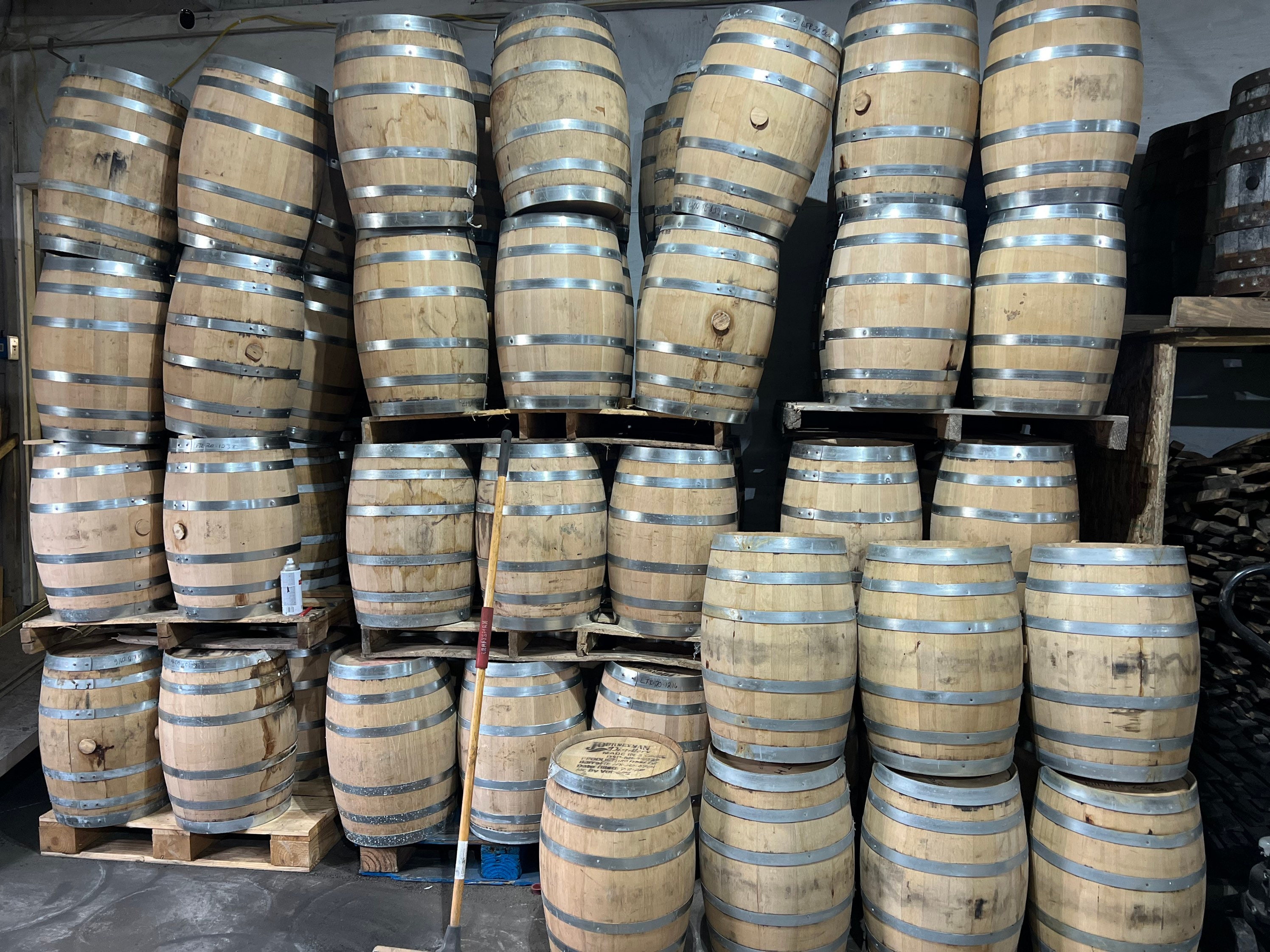 15 gallon refillable bourbon barrel
