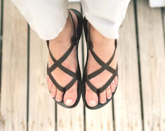 Sandali greci in pelle fatti a mano: sandali da uomo con anello per le dita dei piedi