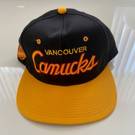 Vintage NHL Vancouver Canucks Sports Specialties Shadow Snapback