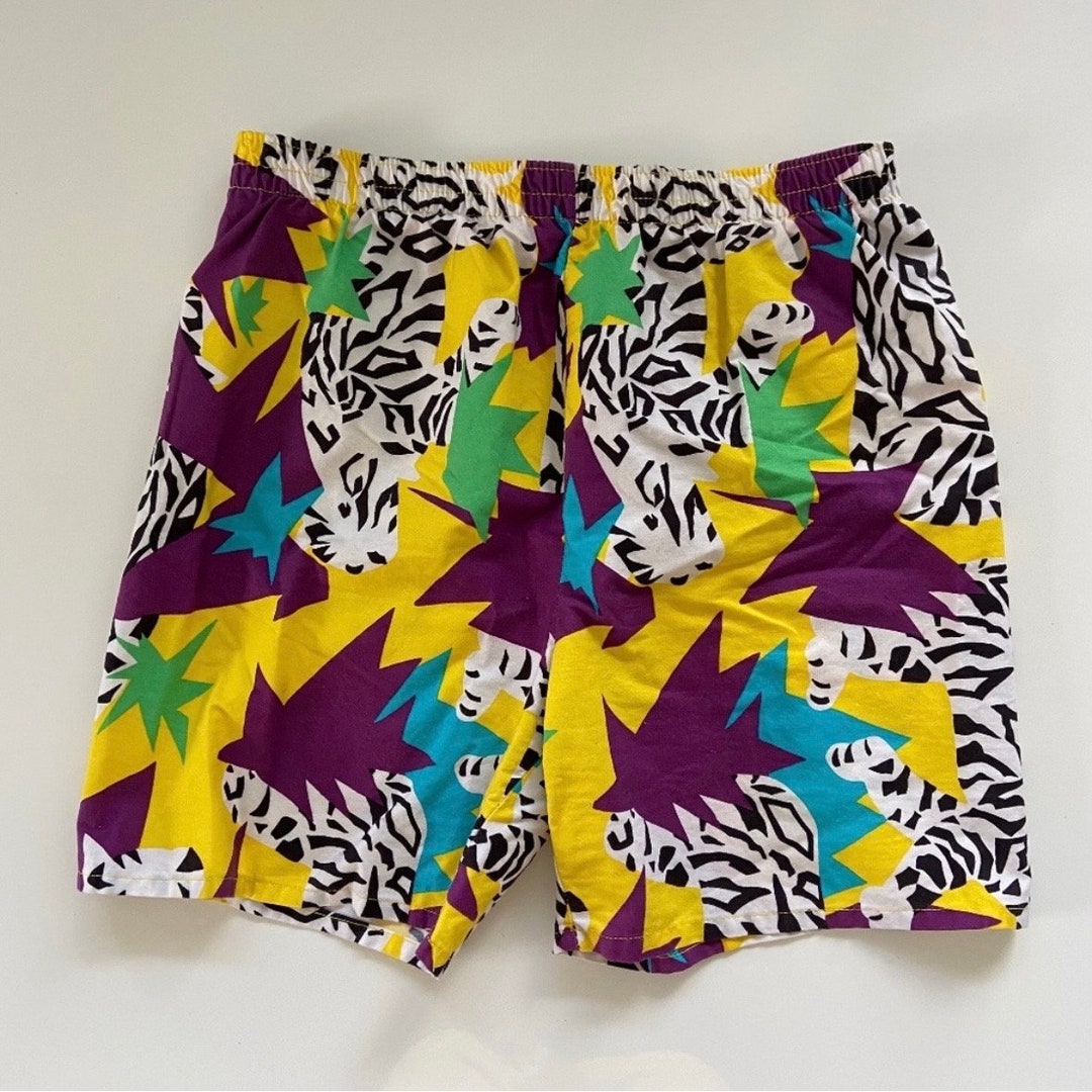 Vintage Pipeline USA Shorts Mens Large Colorful 80s 90s All Over
