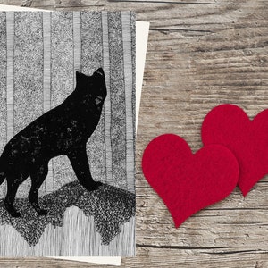 Illustration loup en noir et blanc sur papier recyclé au format carte postale