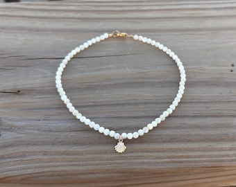 mother of pearl seashell anklet, dainty white beach anklet