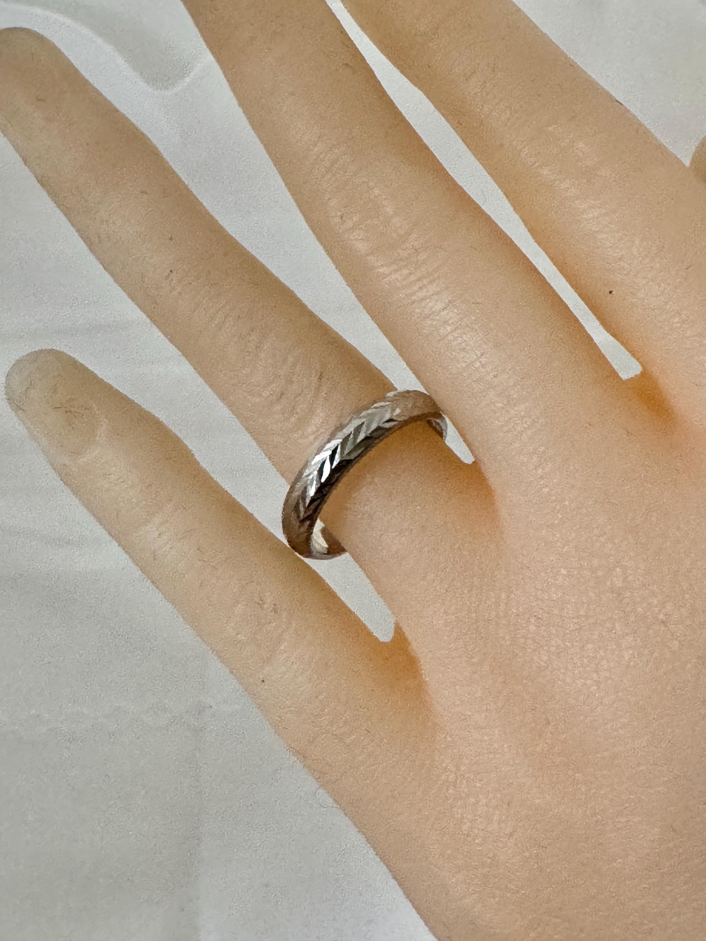 18K Solid Gold Faceted Diamond Cut Ring Band White Gold 1.38
