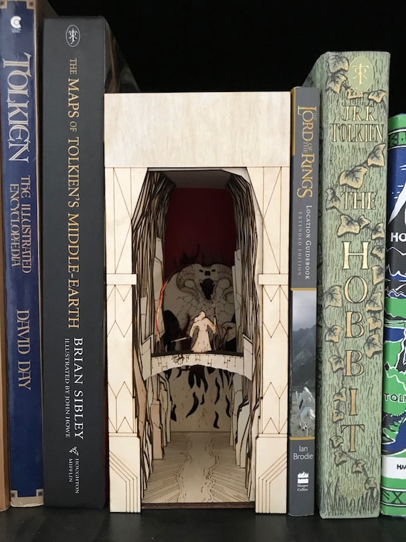 The Lord of the Rings Book Nook/Lord of the Rings Shelf Insert/DIY