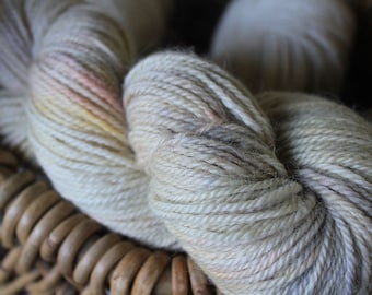 30% Suri alpaca / Huacaya alpaca - 8PLY (DK weight) - 100g (3.5oz) yarn - hand-dyed