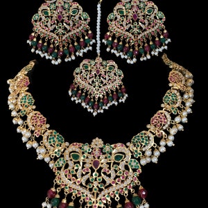 Collier Neeli Punjabi Jadau avec boucles d&#39;oreilles tika en rubis émeraude, bijoux indiens NS72