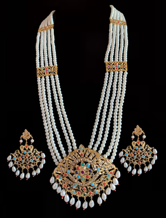 LN76 Larissa Hyderabadi Jadau Navratan Rani Haar in Shell Pearls