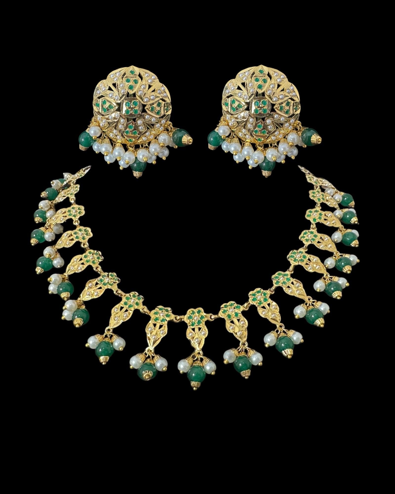 DNS193 Emerald Pearl Necklace Set: 22ct Gold Plated Jadau Jewelry