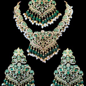 Neeli   Punjabi Jadau necklace with earrings tika in emerald   , Indian jewellery NS73