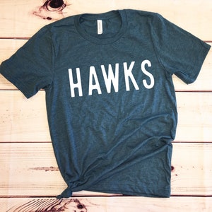 カスタムマスコットまたは学校名Tシャツ // スピリットTシャツ // 学校のスポーツチームまたは教師Tシャツ