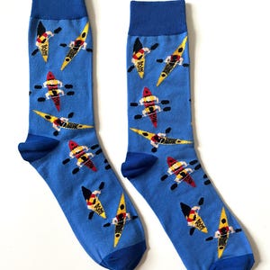 Kayaking Crew Socken | Lustige Socken | Coole Socken | Verrückte Socken | Kayak | Funky Socken | Herrensocken | Kayak Thema Geschenkidee
