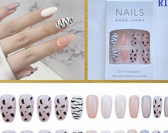 Cow Print Press on Nail Decals Marble Short Nail Press-on Nails White Daisy Flowers Spotted Black Set