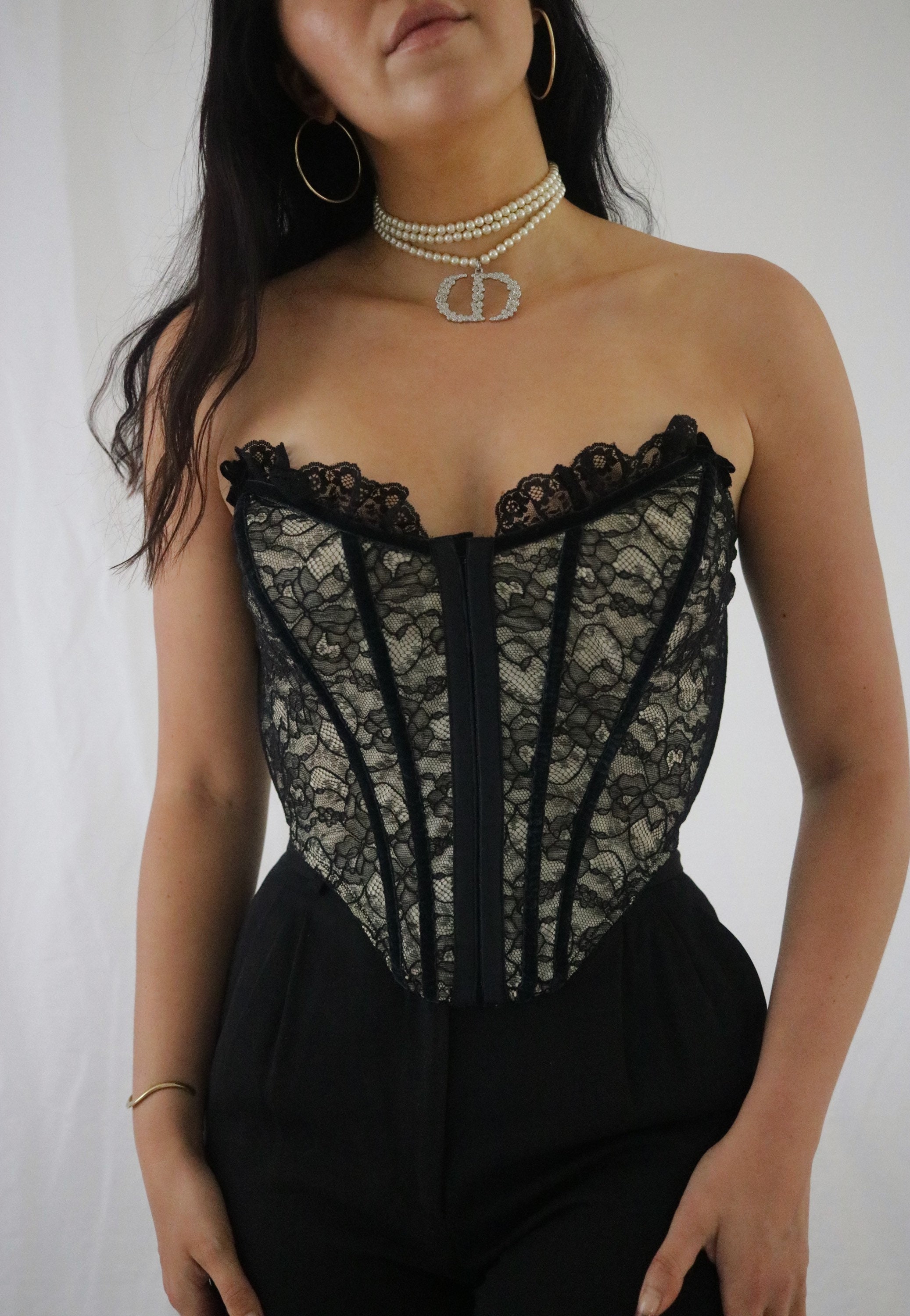 Top corsetto bustier in pizzo nero marrone chiaro di Victoria's Secret  vintage anni '80 medio -  Italia