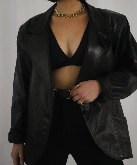Vintage Black Leather Jacket - Classic Minimalist