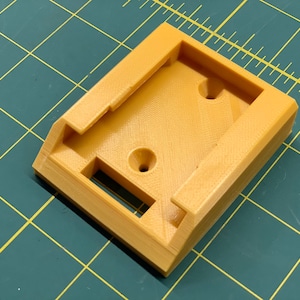 DeWALT Battery Storage Dock Mounting Bracket for 12V Lithium-Ion Battery