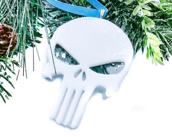 Halloween Stained Glass Skull Ornament, Gothic Holiday Decoration Hanging Skull, Goth Yule Bauble for Christmas, Skull Xmas Tree Decor