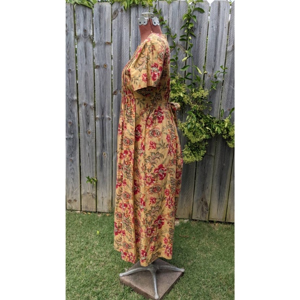 SALE! 90s Vintage Dress with Belt - 90s Linen Dress/Rayon Dress - Floral Midi Dress by Positive Attitude