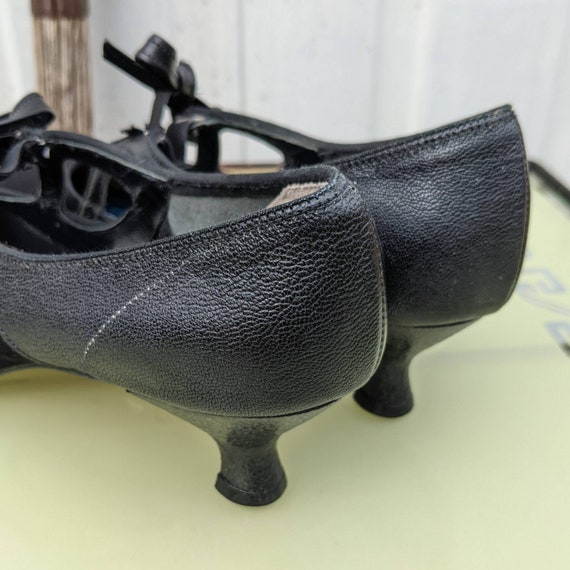 1970s Black Heels with Bow by Sbicca - Suede Spoo… - image 6