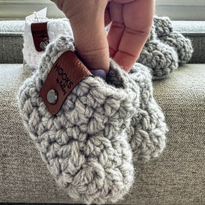 Chaussons bébé doux pour les 0-3, 3-6, 6-12 mois, faire-part de grossesse, chaussures bébé au crochet, chaussettes chaudes pour bébés