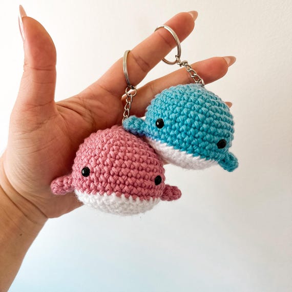 Set of 2 Crochet Whale Keychains: Handmade Ocean Animal Accessories & Cute Gifts