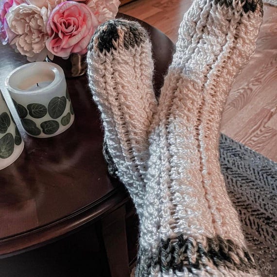 Cozy Lounge Slipper Socks: Trendy Fall Winter Loungewear