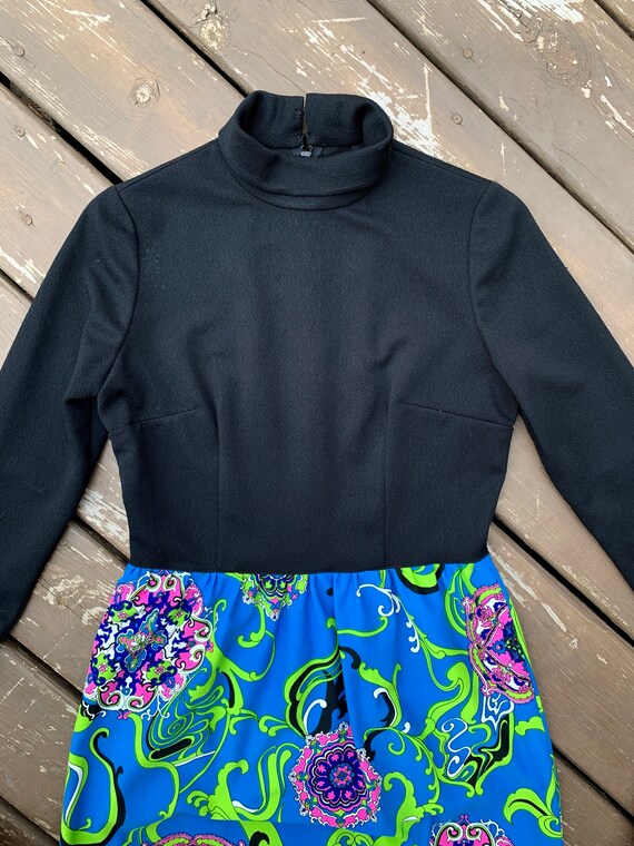 Vintage 70's psychedelic mod polyester paisley fr… - image 2