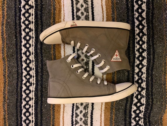 guess canvas shoes