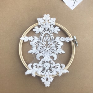 Corded Lace Applique: Bridal Wedding Dress Embroidery (8.26x6.29 inch)