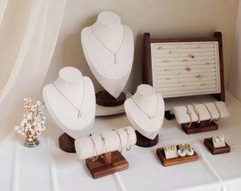 Walnut Jewelry Display Set: Necklace, Scarf & Bust Accessories